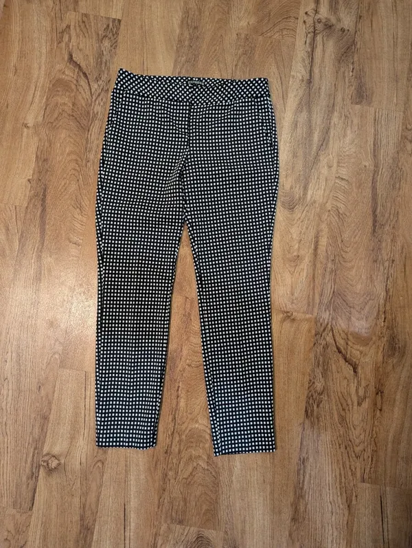Express Dress Pants, Size 2R, Black & White Check Pattern - Image 2