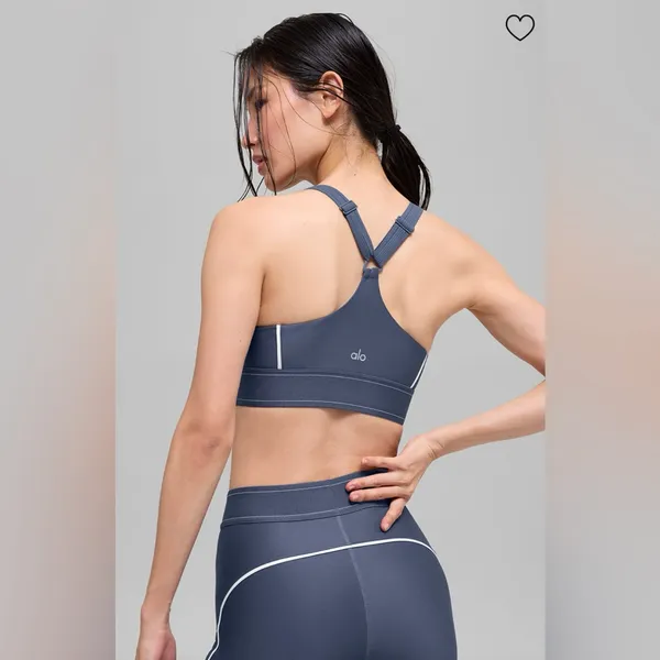 ALO Yoga SET NWT Bluestone White Airlift Suit Up Bra & Airlift Suit Up legging M - Image 10