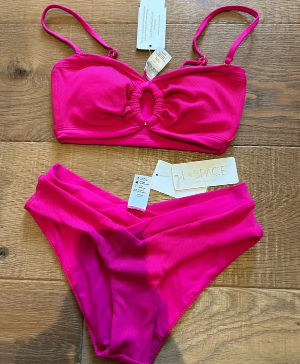 lspace maya pink bikini top and pratt bottoms - Image 2