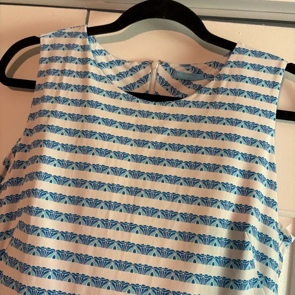J. McLaughlin Blue And White Pattern Stripe Tank Dress Size‎ Medium - Image 3