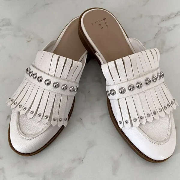 A new day white loafers - Image 4