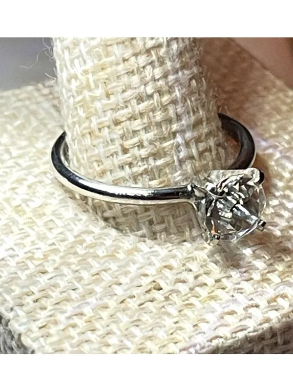 Vintage 70s Uncas Signed Clear Solitaire Crystal Silver-Tone Ring Size 9 - Image 4