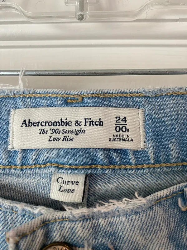 Abercrombie Jeans - Image 3