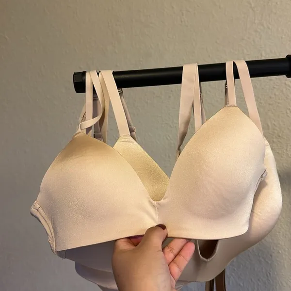 Skims WIRELESS‎ Form Lightly lined Bra Sand Cream NWOT 40DDD - Image 5