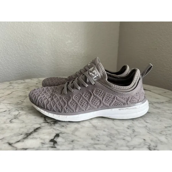 APL Womens Techloom Phantom Size 10 Light Purple Sneaker - Image 4