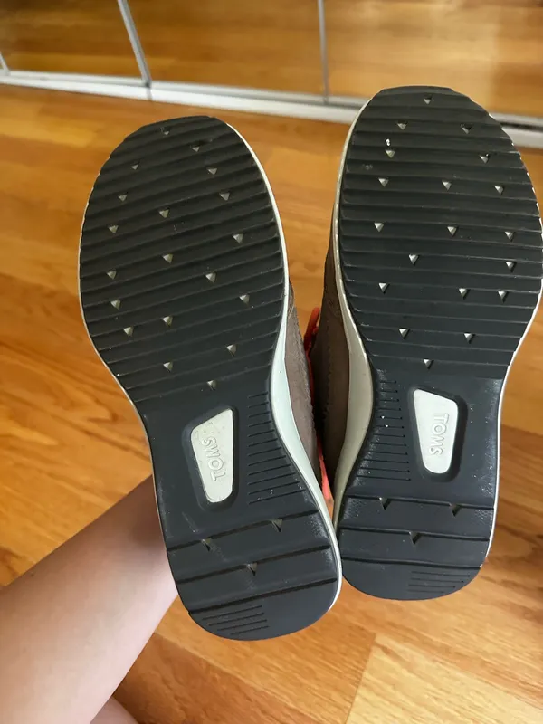 TOMS boots - Image 5