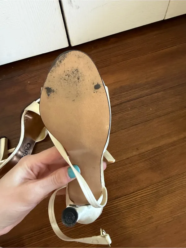 Vintage Carber Strappy Sandals White/Gold Size 6 - Image 4