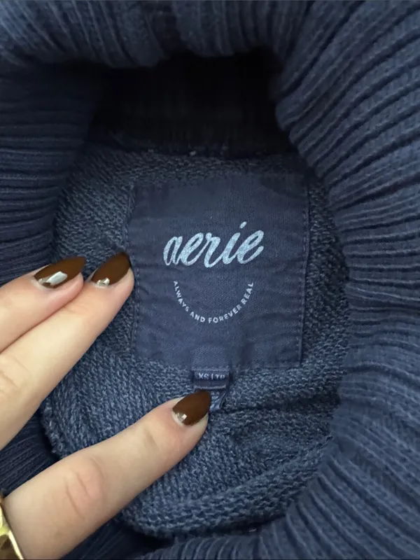 Aerie Turtleneck Cropped Sweatshirt - Image 2