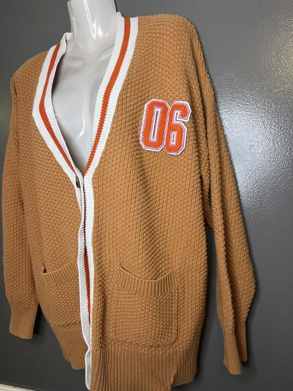 Aerie Cardigan Sweater Womens Medium Brown Waffle Knit V Neck Varsity 06 Pockets - Image 4