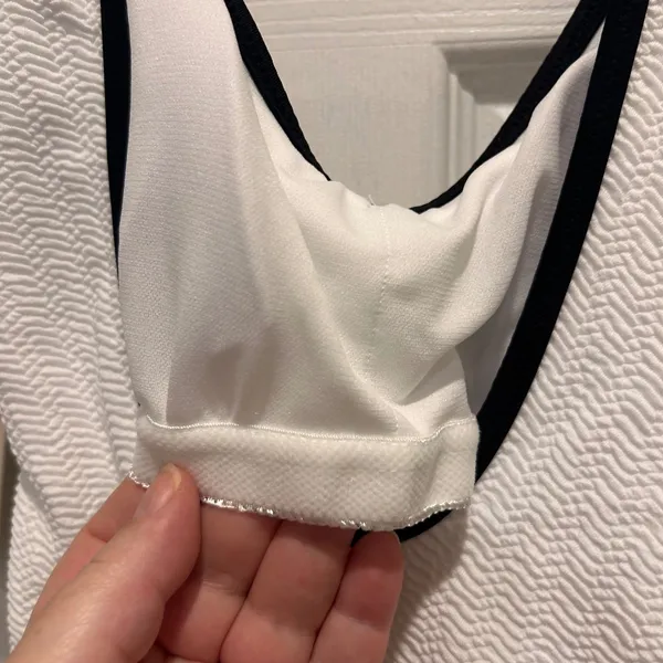 No Boundaries‎ Womens Medium White Textured High Leg One Piece Swimsuit NWT - Image 4