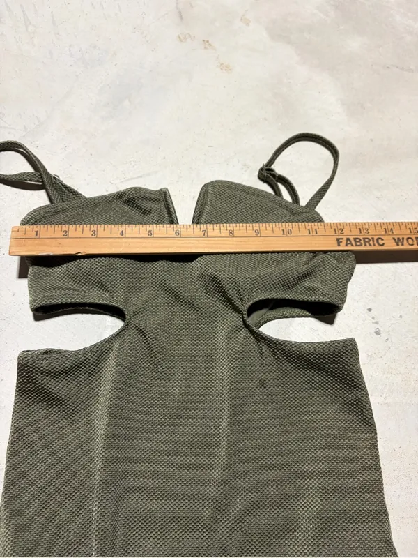 Aerie Olive Cutout One-Piece full coverage Swimsuit small - Image 5