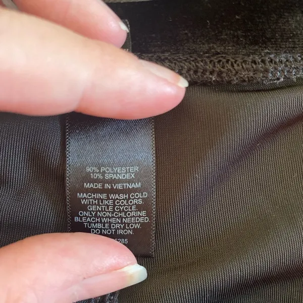 Express Velvet Leggings Full Length Size Medium Black 32" Inseam - Image 9