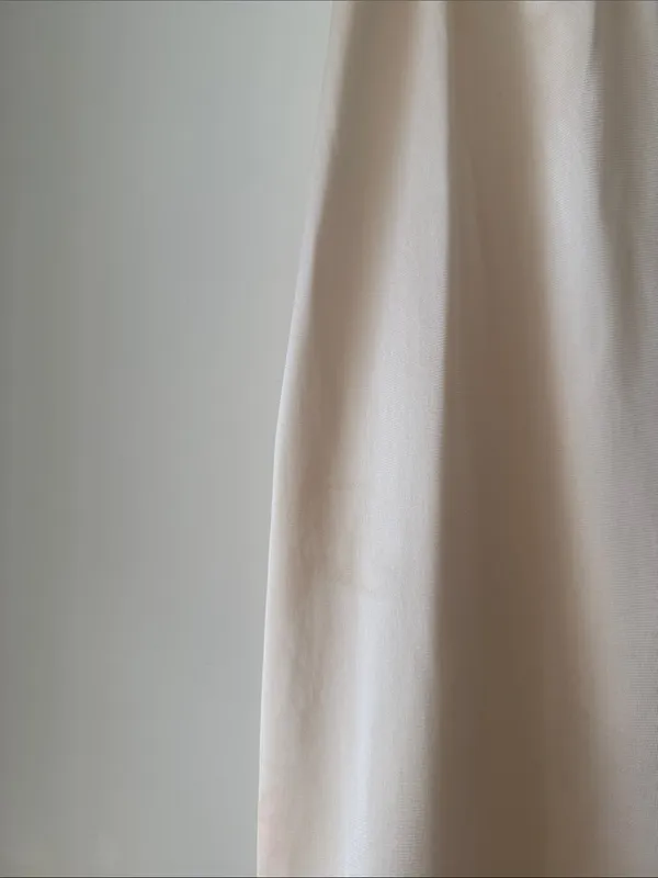 Vintage 70s Vanity Fair Antron III Nylon Midi Slip Skirt Nude Med L - Image 4