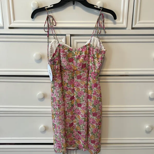 Princess Polly NWT Floral Dress Size US 4 - Image 2