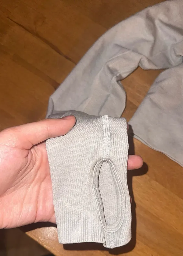 Long Sleeve Gray Gymshark Top  - Image 3