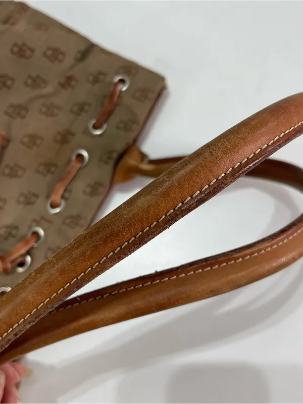 Y2K Dooney & Bourke Tote Bag Brown Monogram Canvas Leather Tassel Academia - Image 8