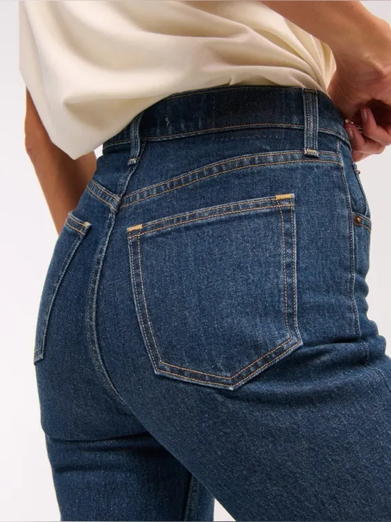 NWT Abercrombie & Fitch Ultra High Rise Ankle Straight Jeans Blue Size 36/22 - Image 2