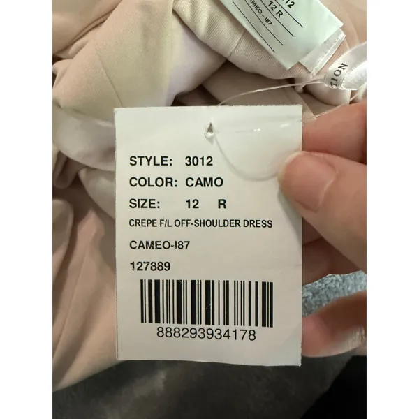 NWT Dessy OFF-THE-SHOULDER CUFF‎ TRUMPET GOWN WITH FRONT SLIT CAMEO Size 12 R - Image 7