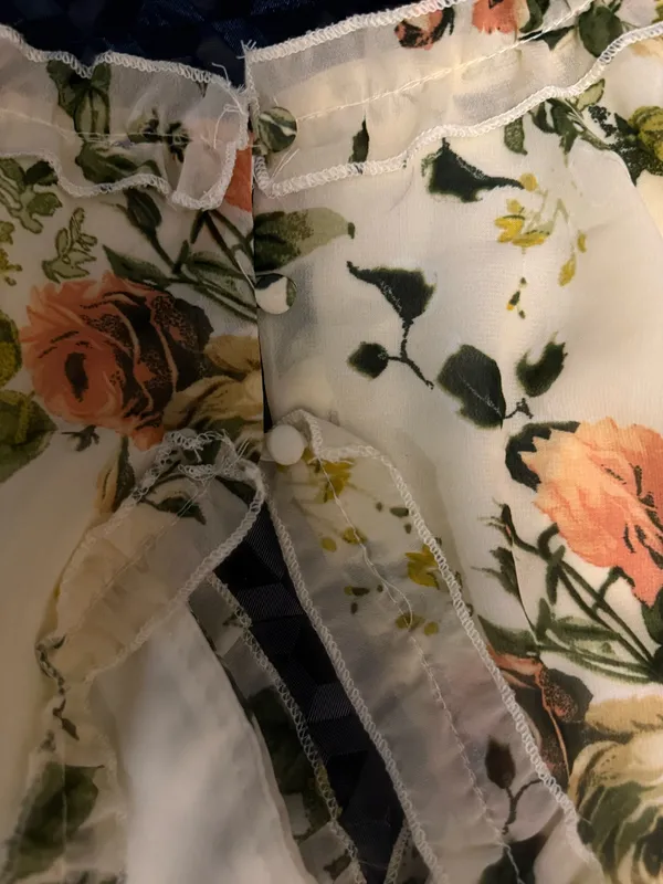 Justify Cream Floral Tiered Ling Sleeve Ruffle Dress - Image 7