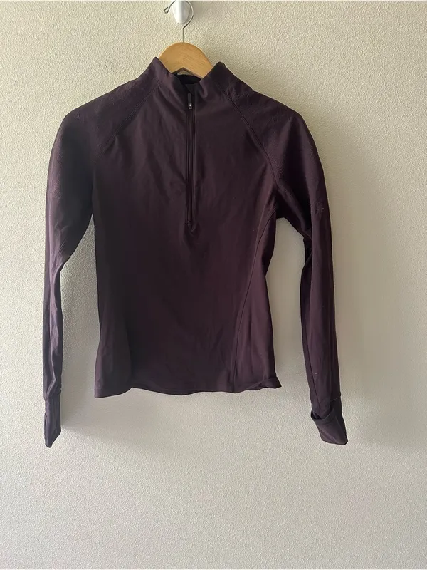 Lululemon Toasty Tech 1/2 Zip Black cherry maroon W3AXUS tech fleece size 6 - Image 3