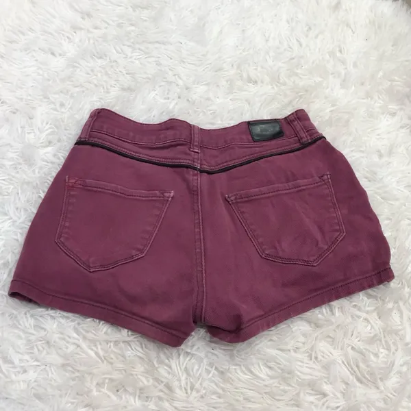BDG Erin High Rise‎ 5 Pocket Shortie Shorts Purple 25 - Image 3