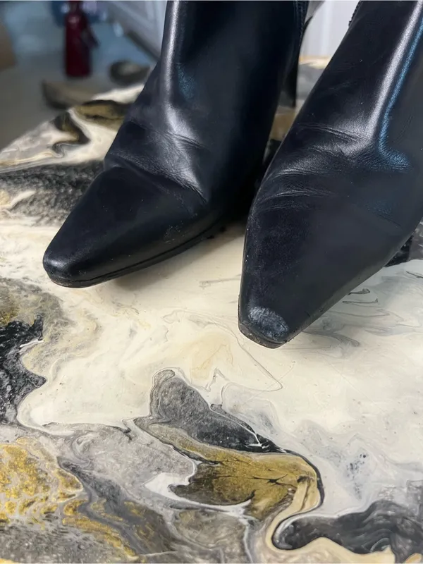 Stuart Weitzman Vintage Black Leather Heeled Boots - Image 5
