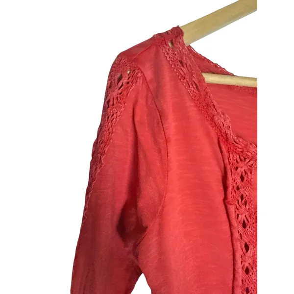 Free People Truly Madly Red Crochet Lace 3/4 Sleeve Boho Cotton Top Size Small - Image 3