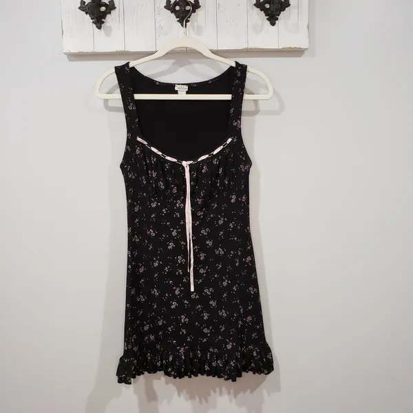 Kimchi Blue Sienna Mini Dress Black Floral Sleeveless Size M - Image 2
