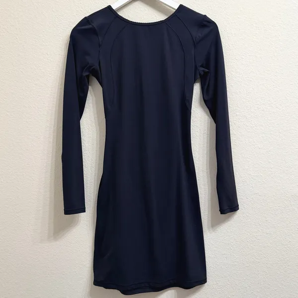 Lululemon Contour Black Mini Dress Athleisure Activewear Size‎ 4 Nulu Yoga - Image 3