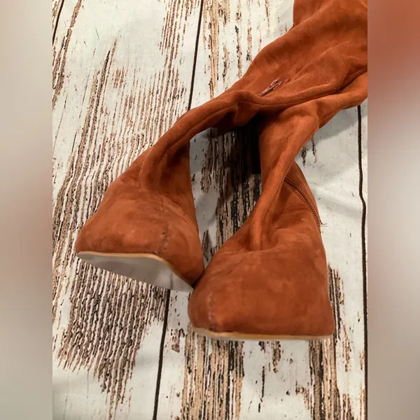 Nwot‎ Public Desire Faux Suede Boots - Image 6