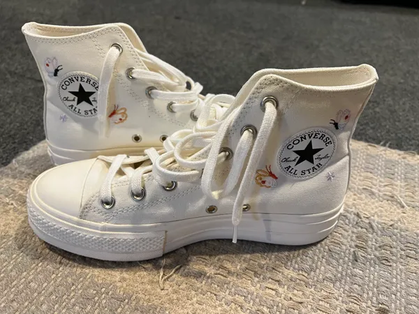 Converse High-tops - Image 2