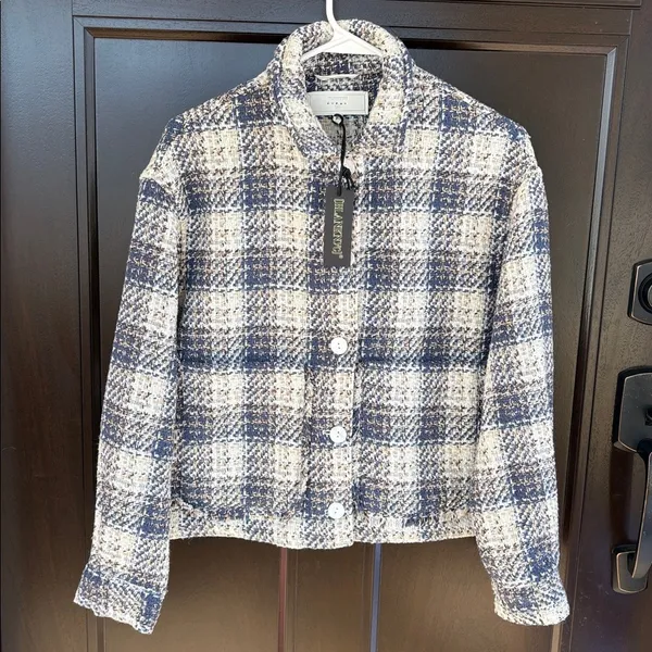 NWT Blank NYC Once In A Lifetime Cropped Tweed Shacket Size XS Retail $128.00 - Image 6
