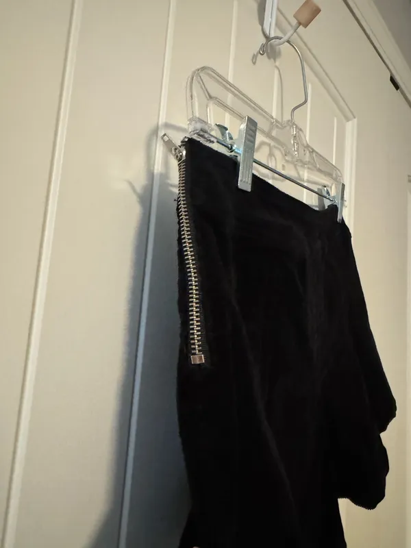 Forever 21 Mini Skirt - Image 3