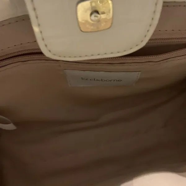 Preloved Liz Claiborne vintage 90’s faux leather‎ cream purse - Image 7