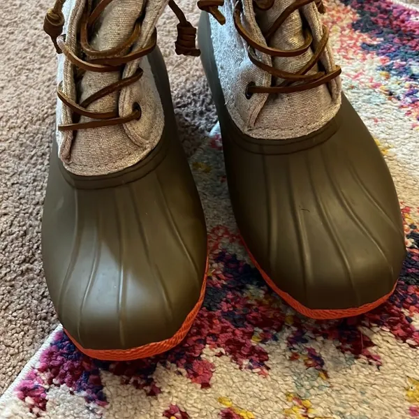 ‎Sperry size 8 rubber boot - Image 3