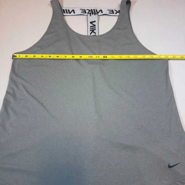 Nike Womens Shirt EUC XL Dri-FIT T-Back Training Tank Top Athleisure Workout Gym - Image 7