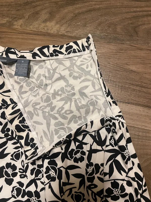 HILLARD & HANSONS Women's Twirl Skirt A-Line Black & White Floral Full Size 6 - Image 5