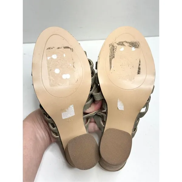 Crevo Hazelle Sage Green Suede Strappy Block Heel Mules Sandals Size 7.5‎ NEW - Image 9