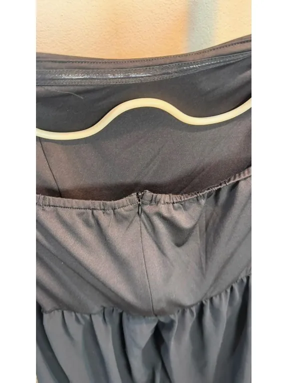 Size L NWOT Black strapless maxi dress with zipper - Image 4