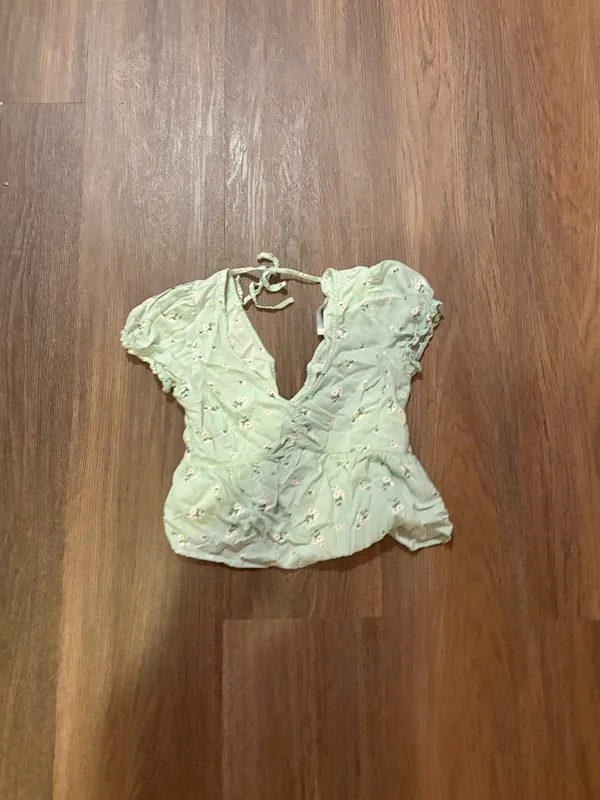 Hollister Top - Image 2