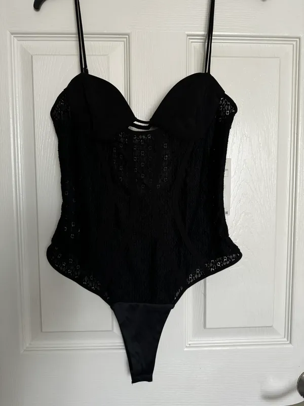Lace Bodysuit - Image 4