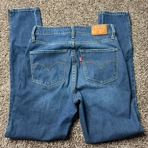 Levi Skinny Jeans  - Image 5