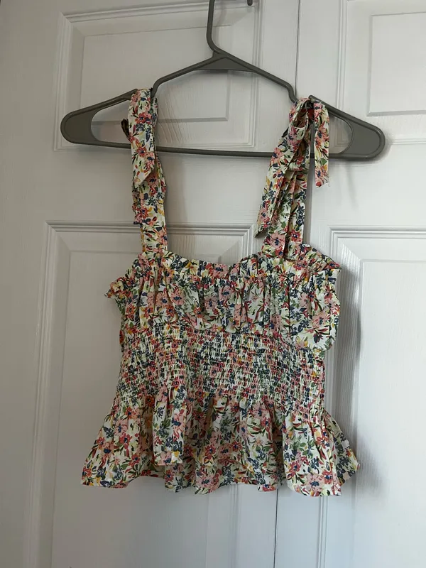 Forever 21 floral tank top - Image 2