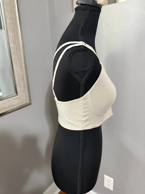 OFFLINE Aerie Real Me Hold Up Strappy Athletic Performance Sports Bra Silver MDD - Image 6