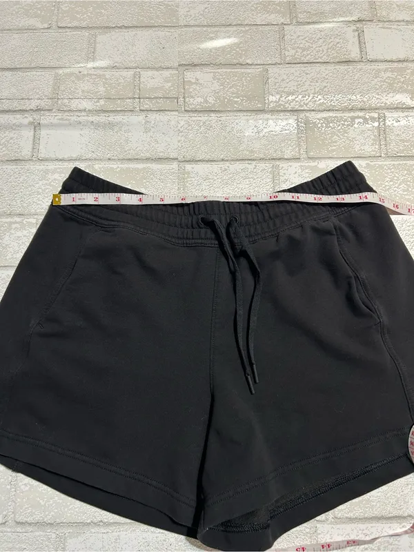 Athleta Black Drawstring Lounge Shorts Size Small - Image 4