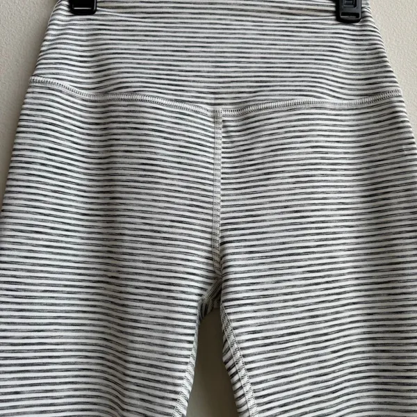 Beyond Yoga Leggings Womens Size Large Black White Stripe Full Length - Image 2