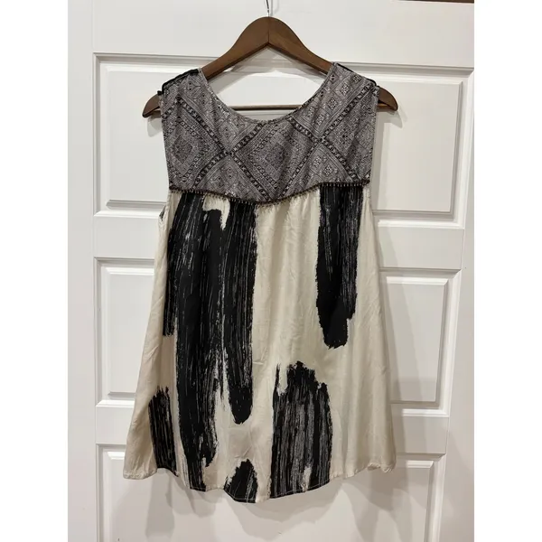 Anthropologie Floreat Cream Black Abstract Beaded Embellished Tunic Top Size 6 - Image 7