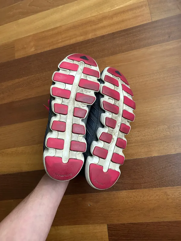 Adidas Athletic sneaker - Image 7