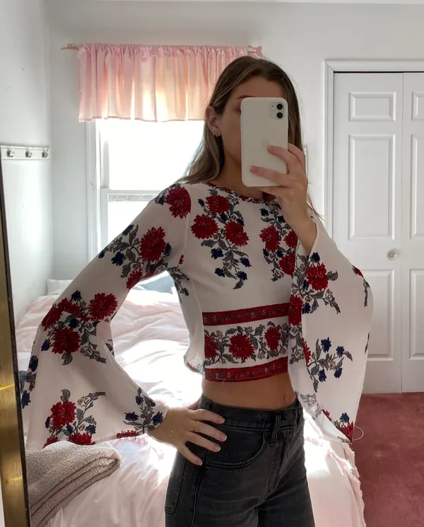 Floral Bell Sleeve Crop Blouse Multi - Image 4