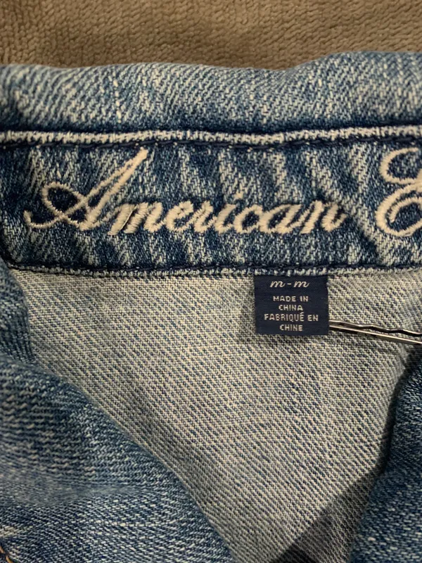 American Eagle Short Denim Jacket Size M - Image 4